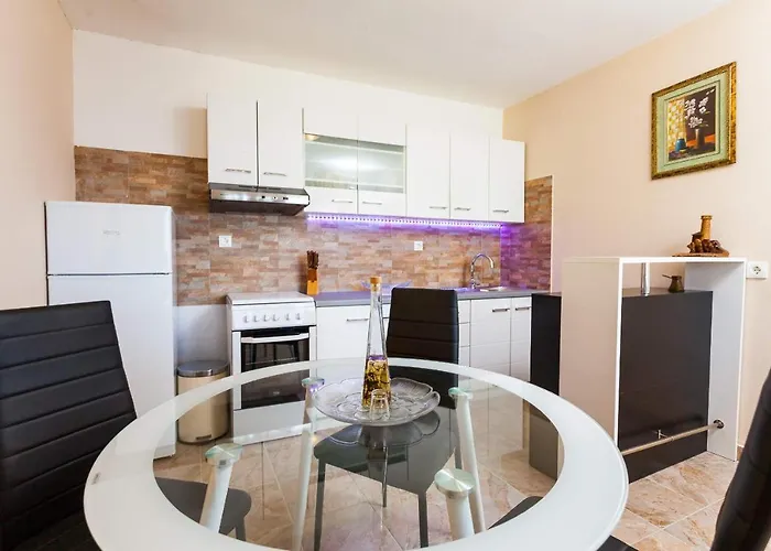 House Sardelić 3*