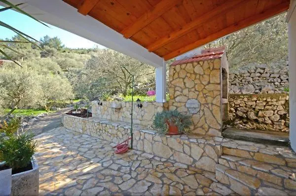 Guest house House Sardelic Prigradica